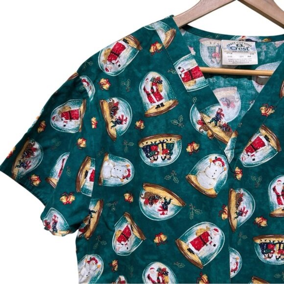 Crest Uniform Christmas Holiday Santa Cla Snow Globe Top Size M - Picture 2 of 4